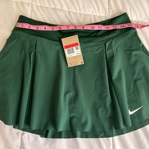 Nike Green DriFit Skorts!! Small, Medium, Large